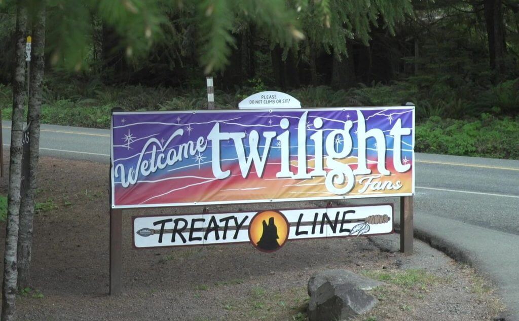 Twilight-Visit-to-Forks-UK