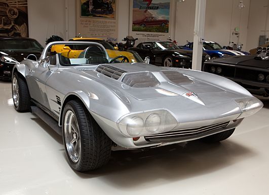A-1966-Corvette-Sport-Stingray 