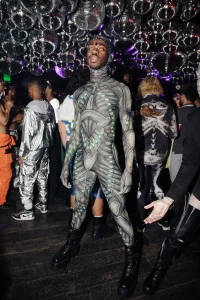 Lil X Nas as Alien